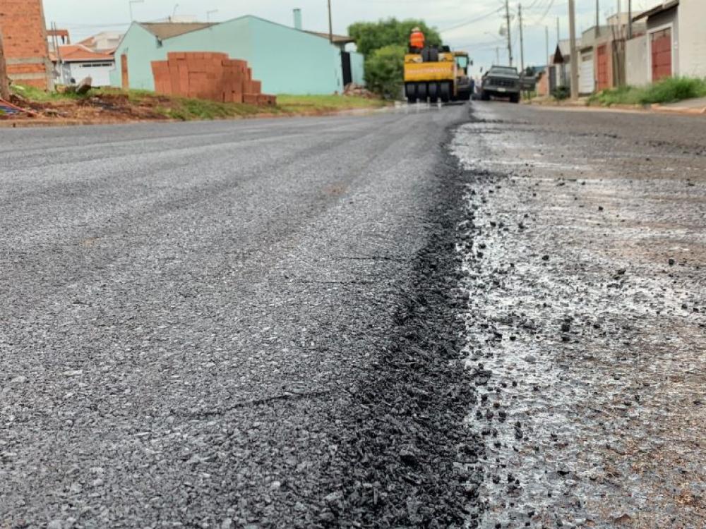 Aps Jardim Ouro Verde, outros bairros do Setor Norte recebero recape asfltico