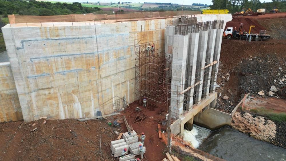 Construo de represa em Botucatu avana e mantm expectativa de funcionamento ainda em 2023