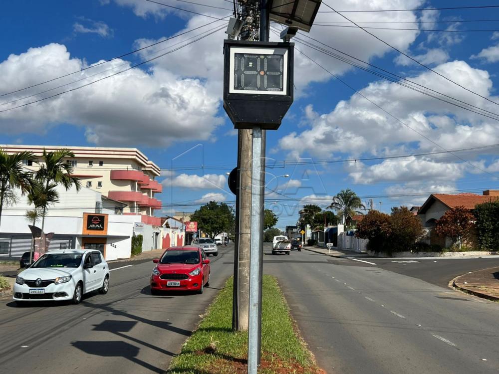 Lombadas eletrnicas comeam a ser instaladas em Botucatu